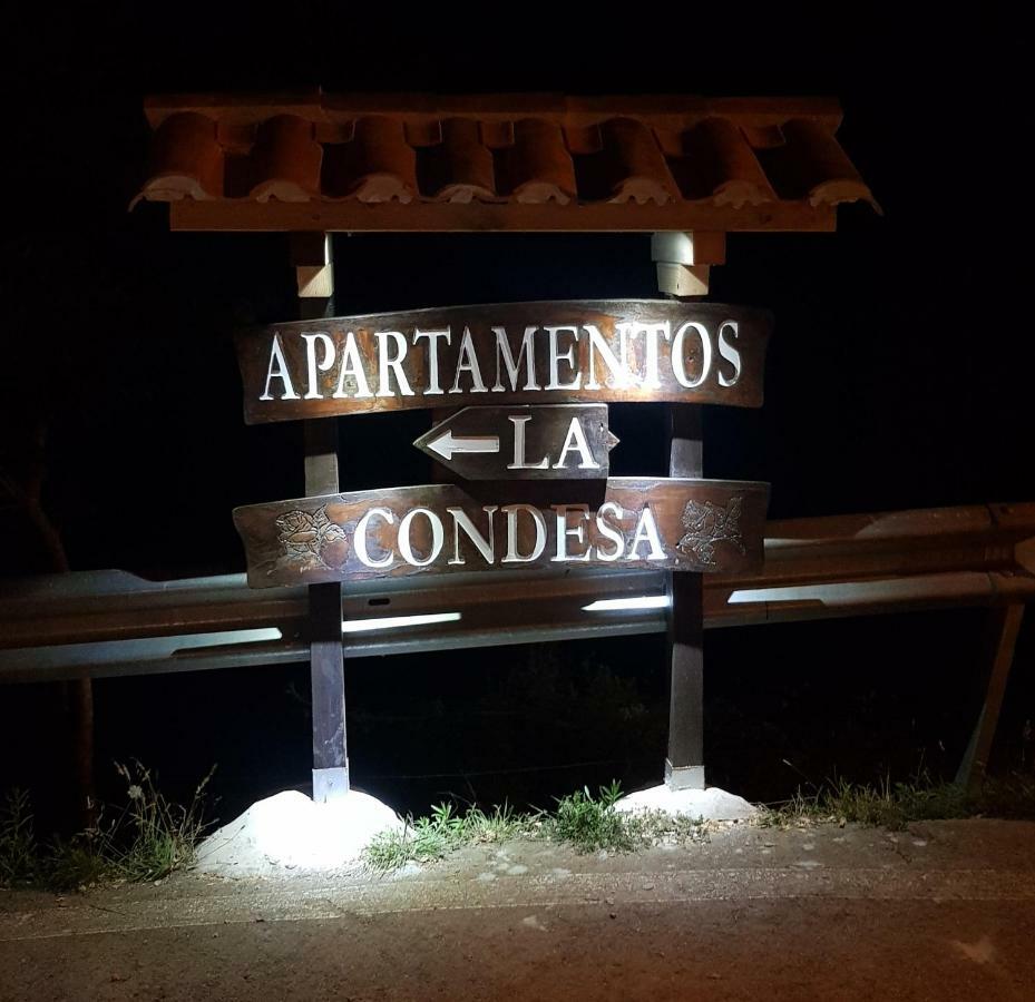 Apartamentos La Condesa Valmeo Екстер'єр фото